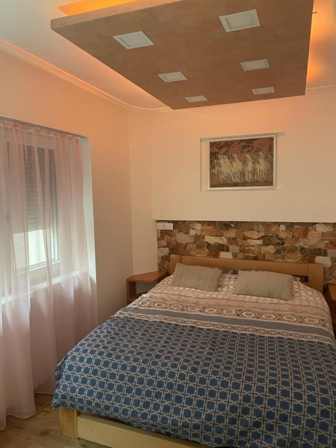 Apartman Heet Belgrado Buitenkant foto